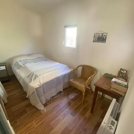 A L'ombre Du Figuier ! Maisonnette Jardin / Parking / Proche